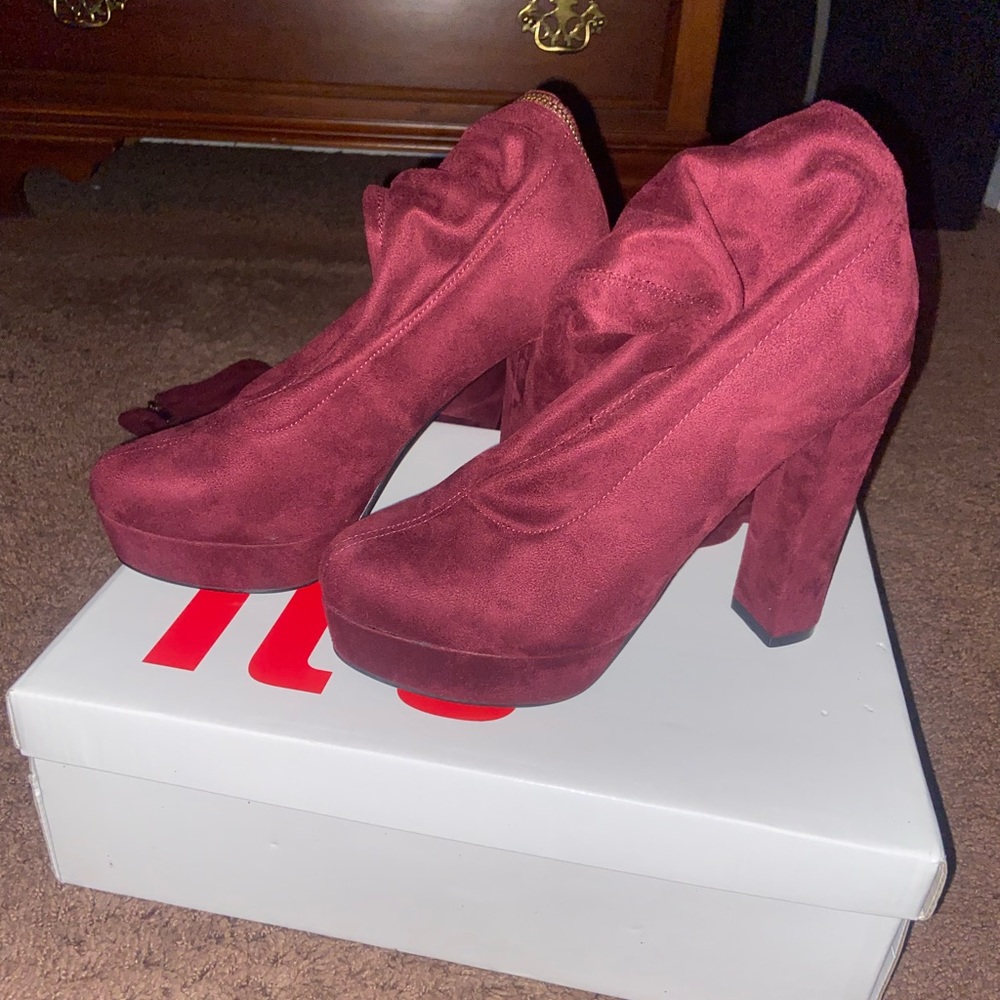 Thigh high heel boots